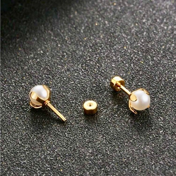 18k Plated- 16 gauge Faux Pearl Flat Back Earring Studs NWT - Picture 8 of 12
